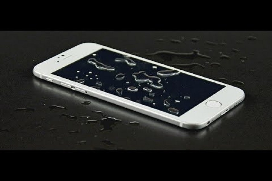 IPHONE 7 PLUS WATER DAMAGE REPAIR