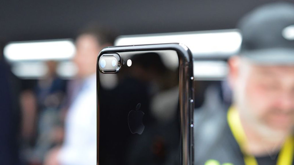 IPHONE 7 PLUS CAMERA REPLACEMENT